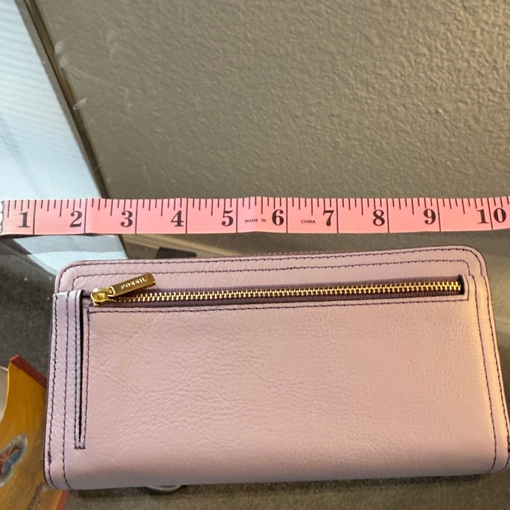 Fossil Lavender Women's Wallet - Picture 7 of 11